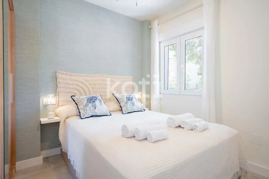 Koti Rentals - Playa Santa Ana Benalmádena Apartman